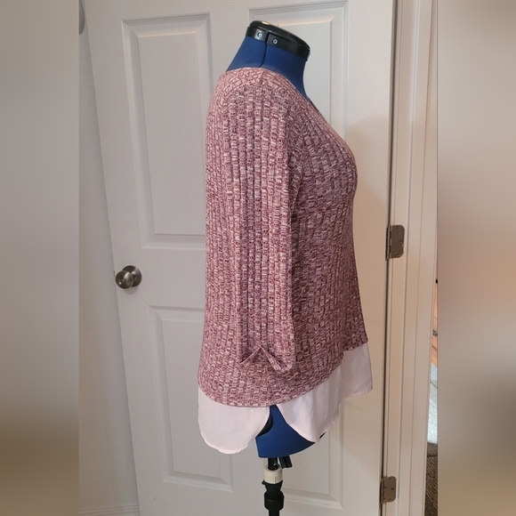 Burgandy/pink sweater with light pink trim - Picture 4 of 6